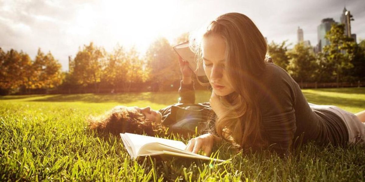 How To Make Time For Pleasure Reading In College