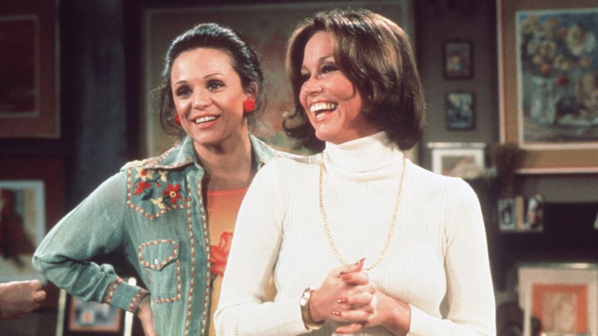 10 Episodes Of 'The Mary Tyler Moore Show' You Should Watch This Weekend