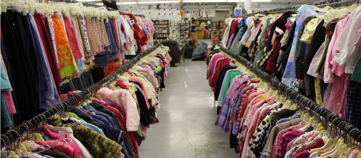 5 Reasons To Donate To Thrift Stores