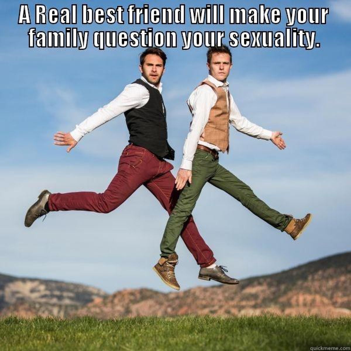 19 Signs You’re In An Unstoppable Bromance!