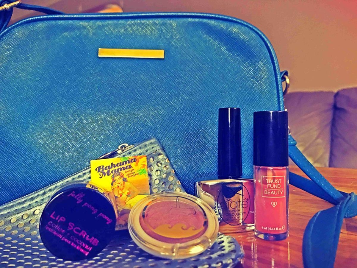 5 Awesome On-The-Go Items From This Month's Ipsy Bag