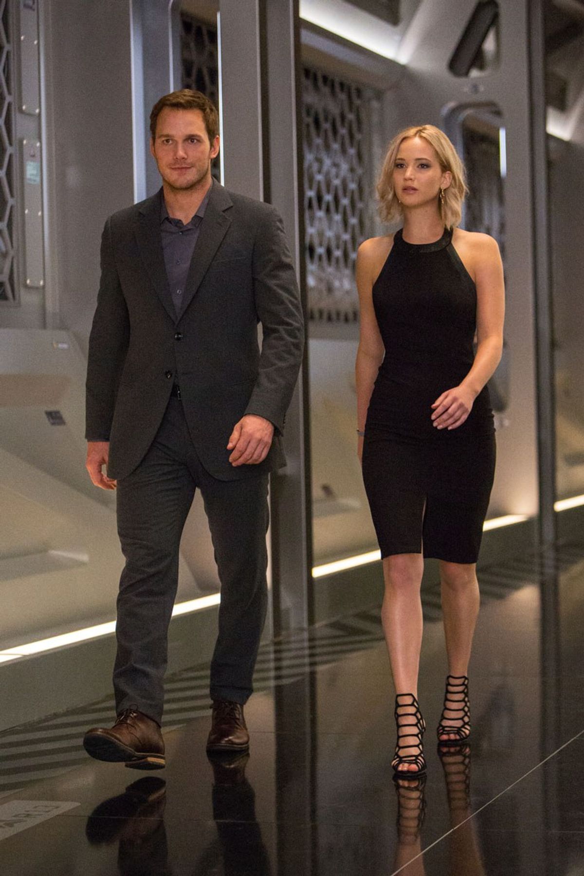 A Review Of "Passengers" And How It Focuses On Moral Dilemmas Present In Today's Society