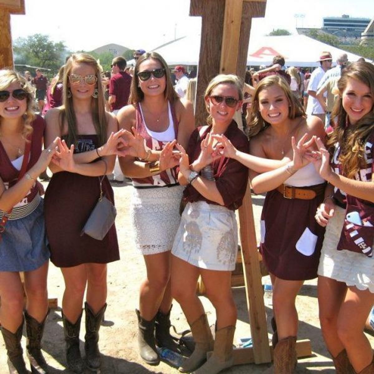 Why Being In A Sorority Was The Best Thing For My Mental Illness