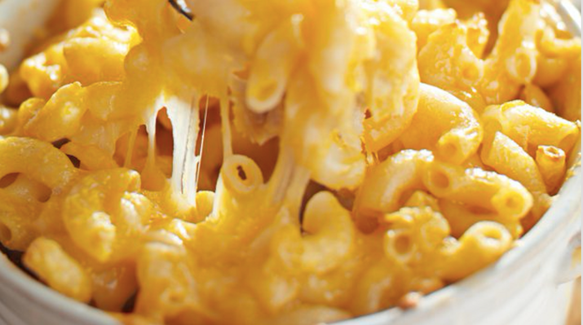 The College Student's Guide To Making Some Bomb Mac 'N Cheese