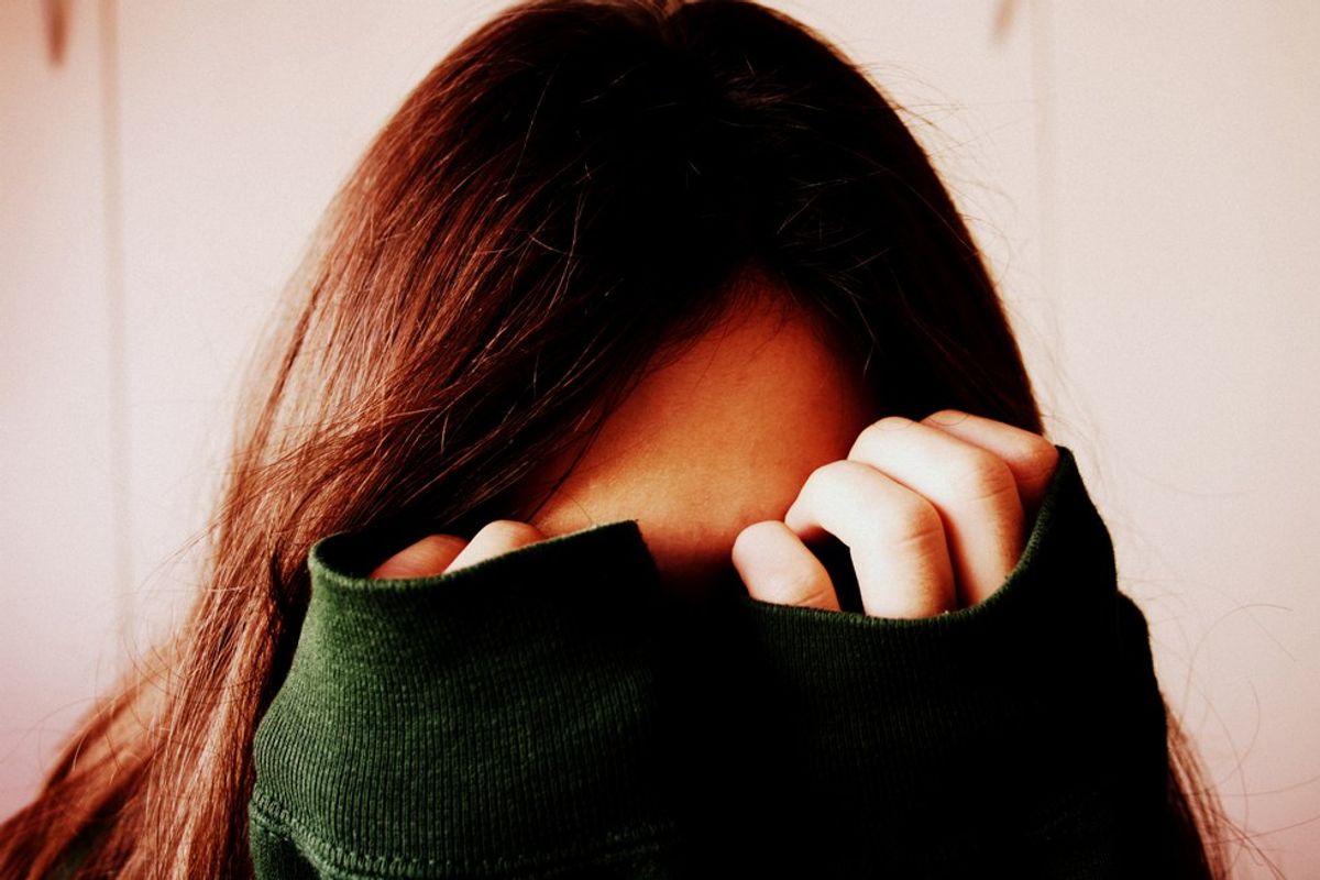 10 Things Every Shy Person Has Done