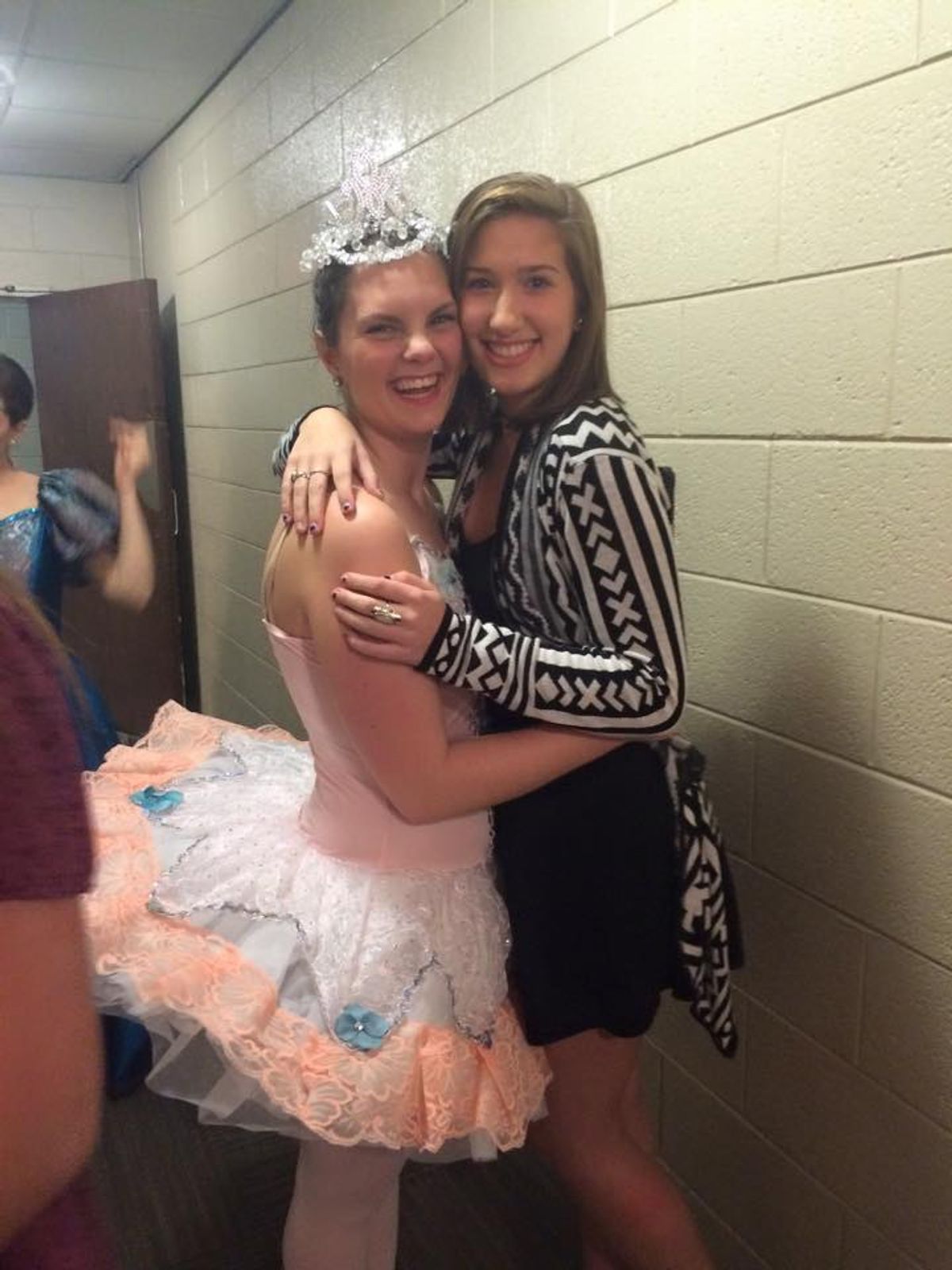 8 Things Your Former Dancer Friend Does