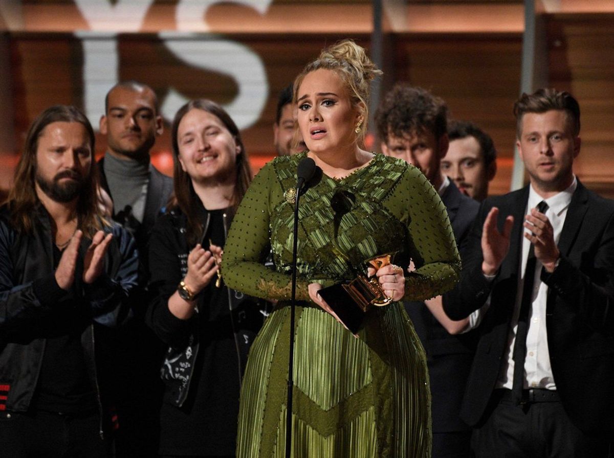 Adele Deservedly Squashes Drake Fanboys And Beyoncé Fangirls At Grammy’s