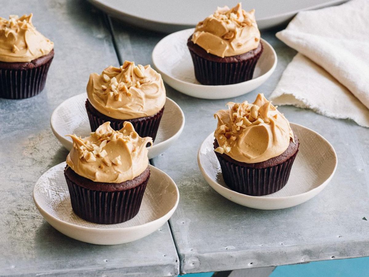 Single Serving Chocolate Peanut Butter Cupcake (Vegan)