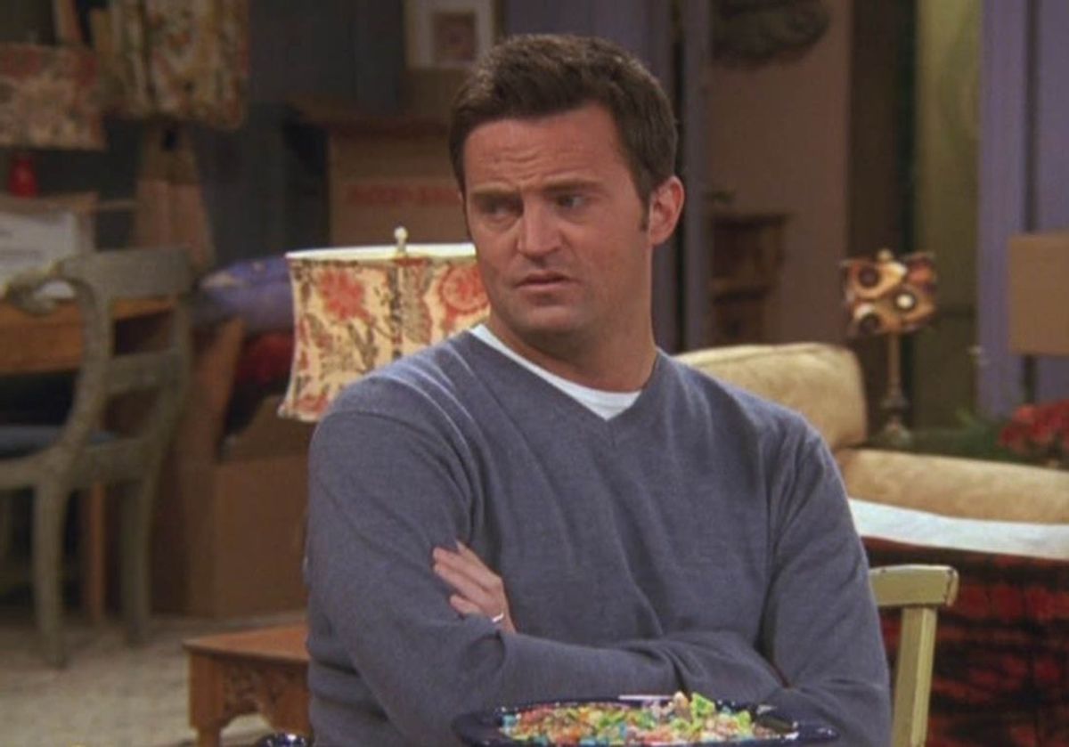 15 Signs You Are The Chandler Bing Of Your Friend Group
