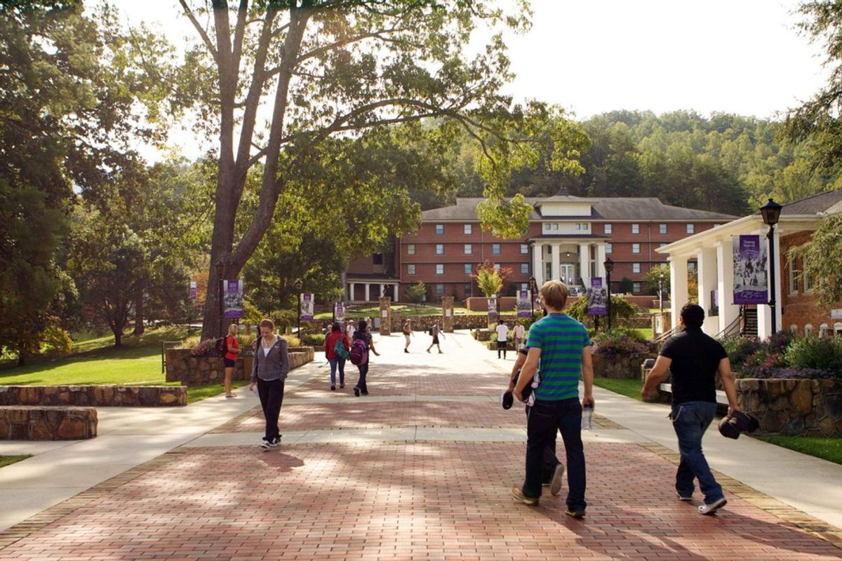 7 Things Nobody Tells You About Being A College Freshman