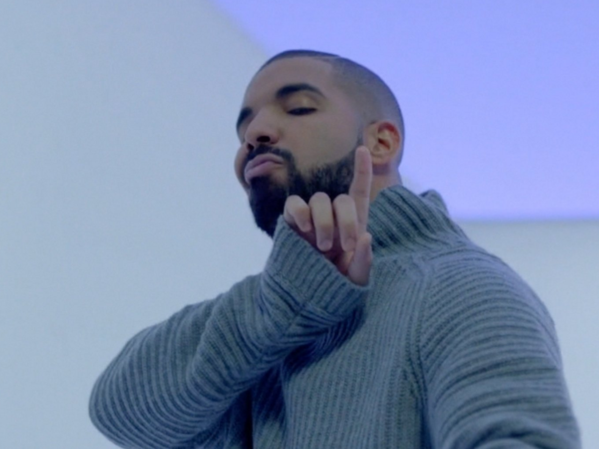 19 Times Drake Proved You Could Be A Better Dancer Than Him