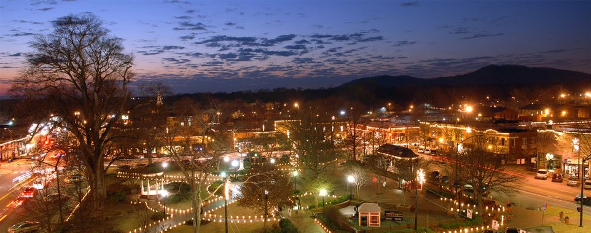 17 Signs You Grew Up In East Cobb, GA