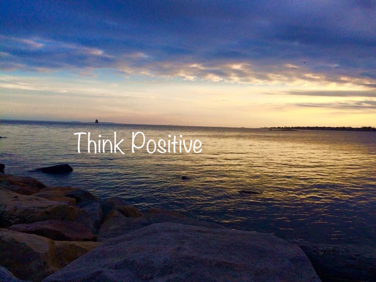 5 Quotes To Remind You To Stay Positive