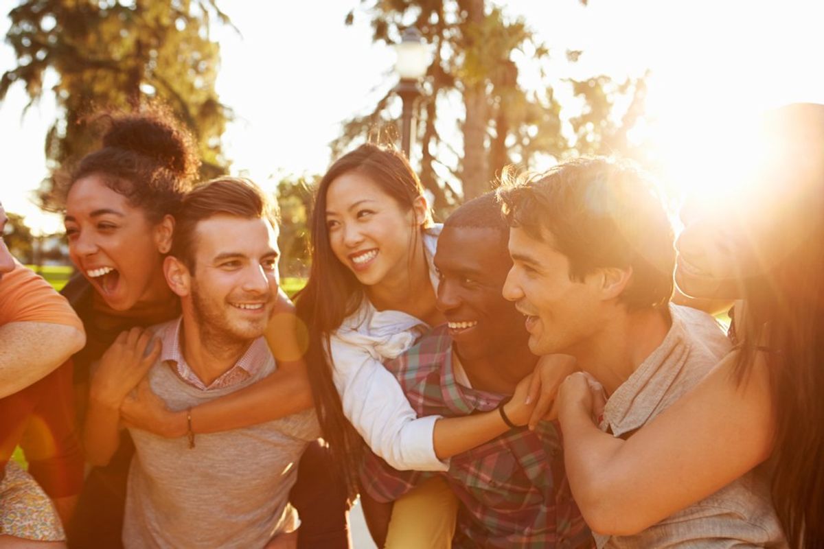 9 Reasons Every Girl Needs Guy Friends