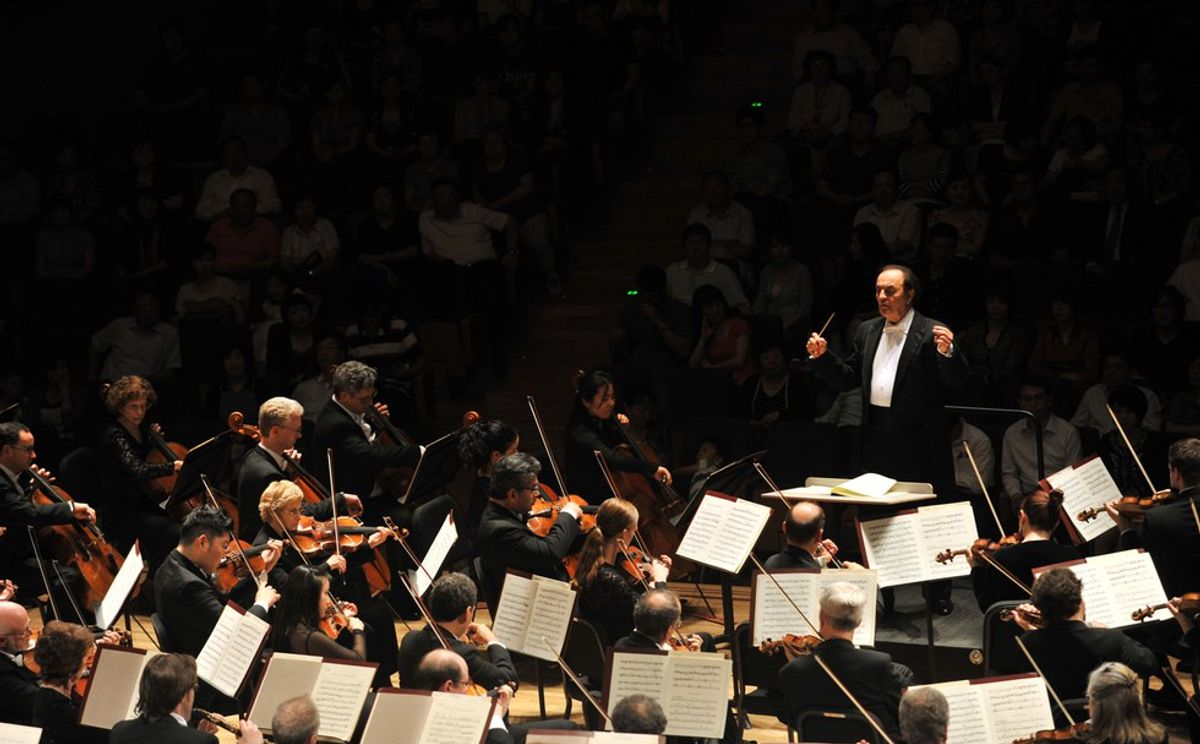 Night of Music: An Orchestra Concert in Poetic Thoughts
