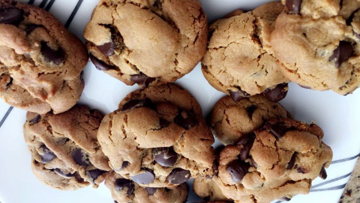 The Perfect Peanut Butter Chocolate Chip Cookies You Need To Try