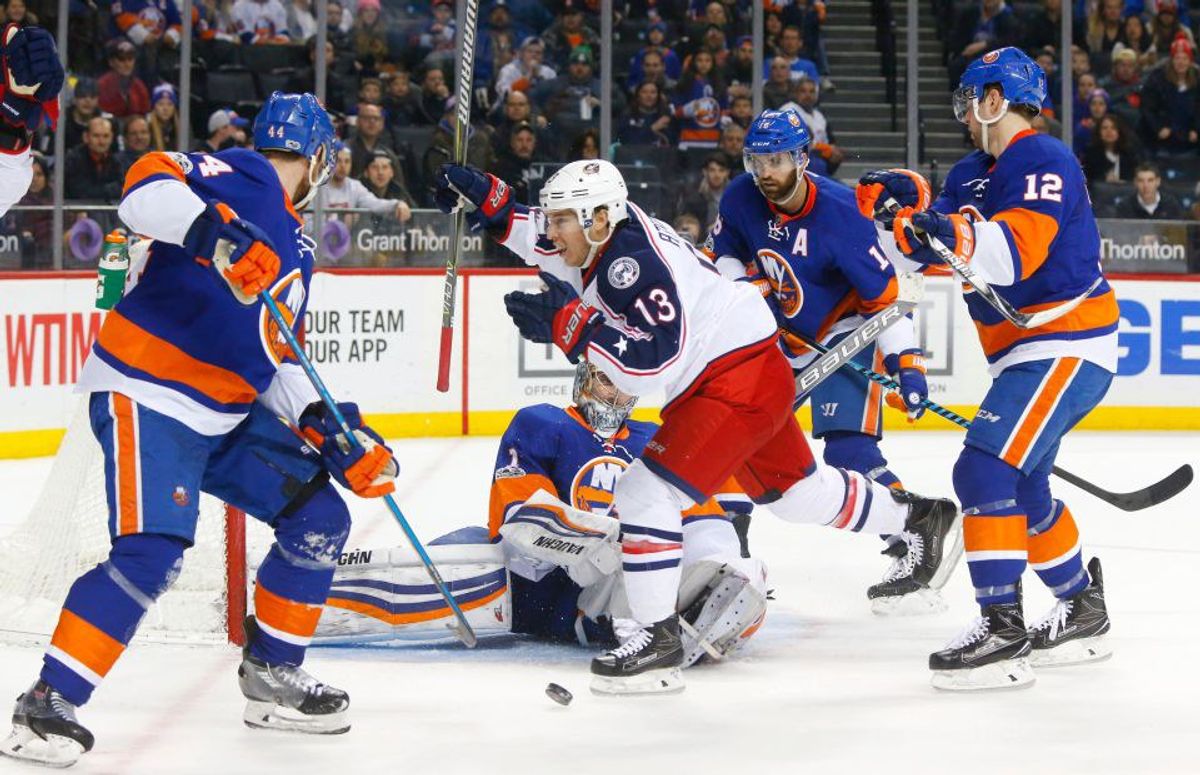 Isles lose to Blue Jackets in OT.