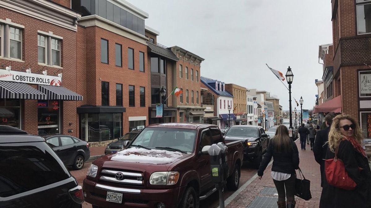 Tourist Takes On Downtown Annapolis