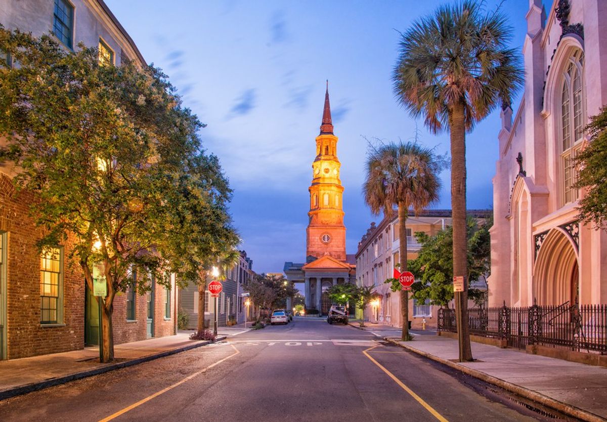 ​The Ultimate College Of Charleston Lunching List