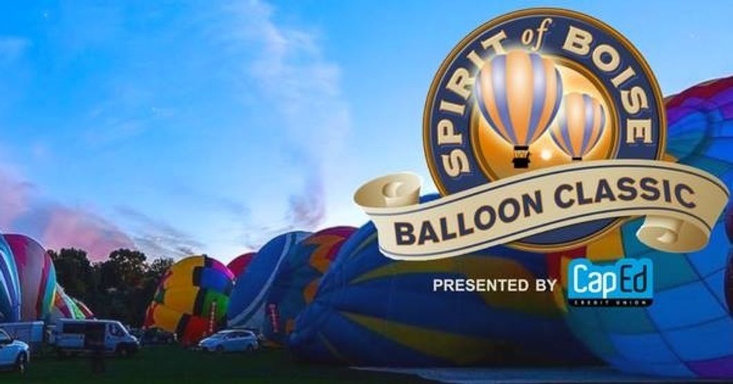 Facebook- Balloon Classic Ad