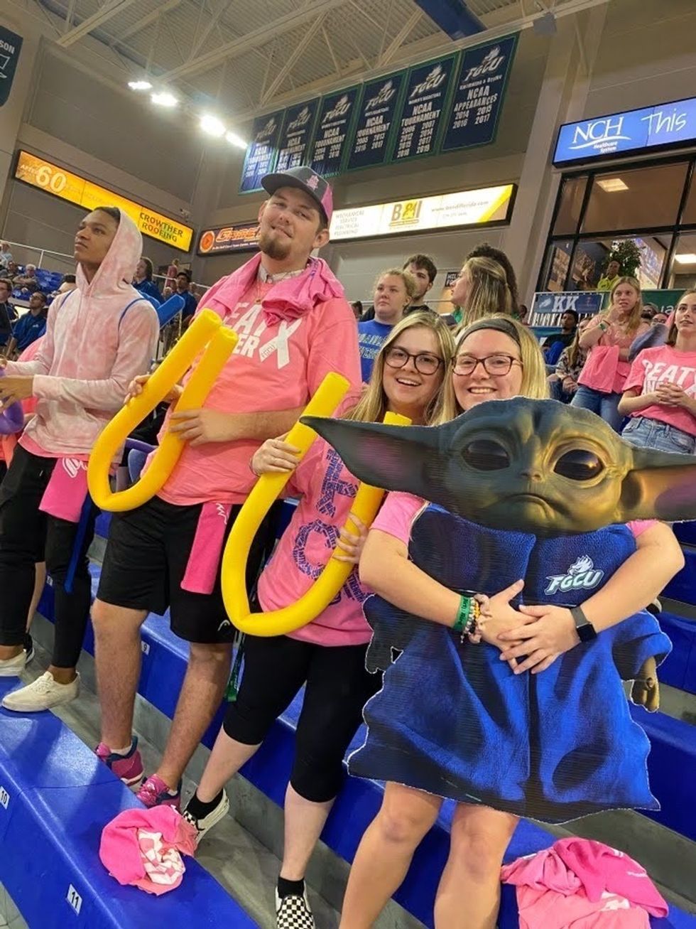 FGCU students at basketball game