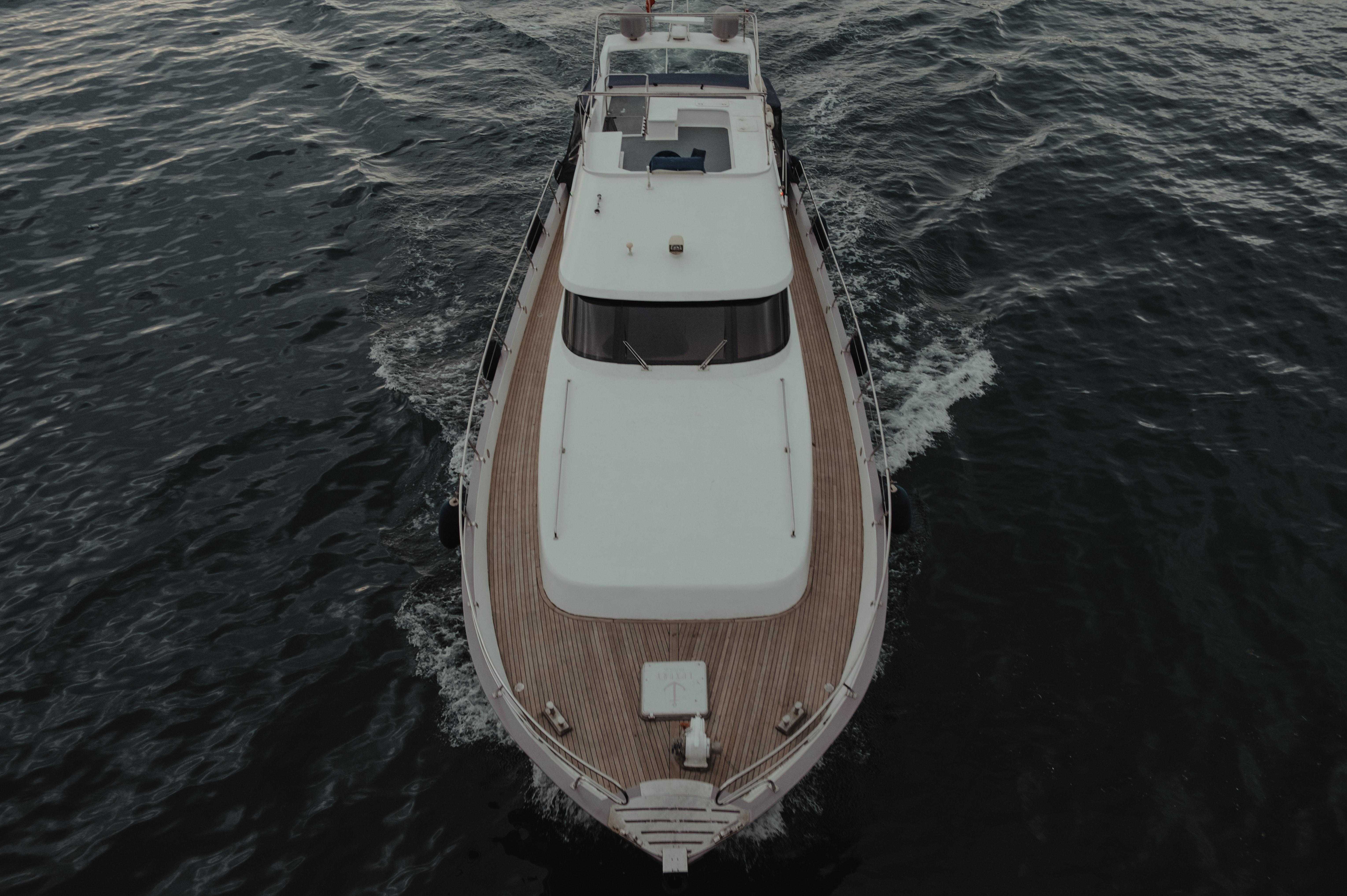 Get Yacht at Peak Performance