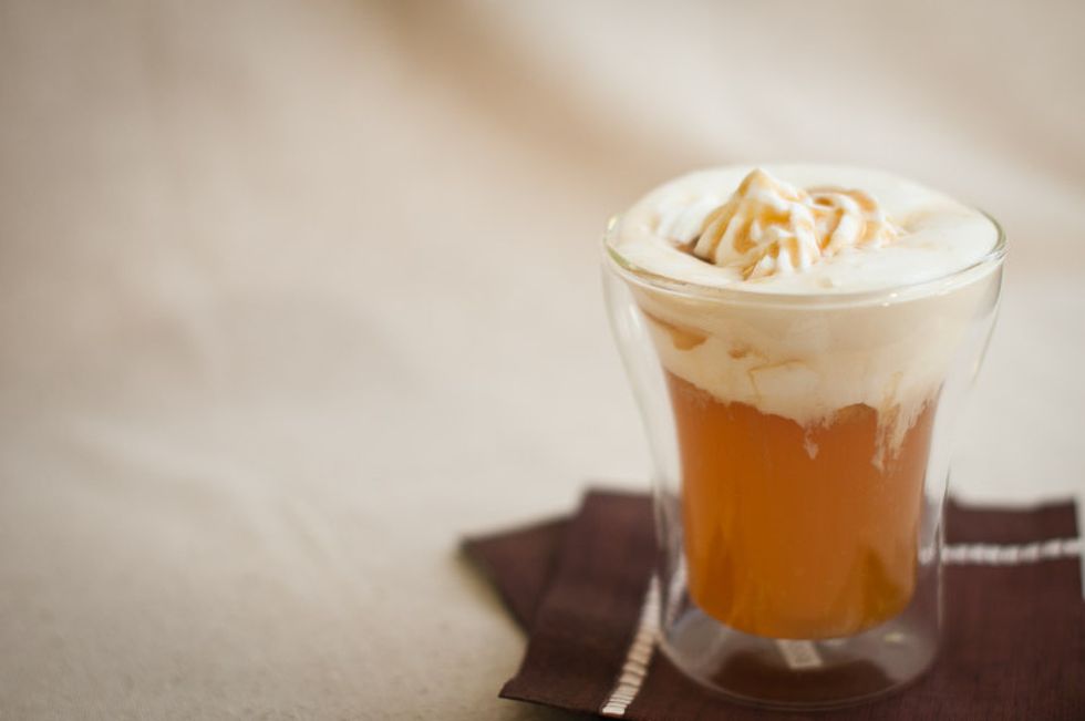 Hot Carmel Apple Cider