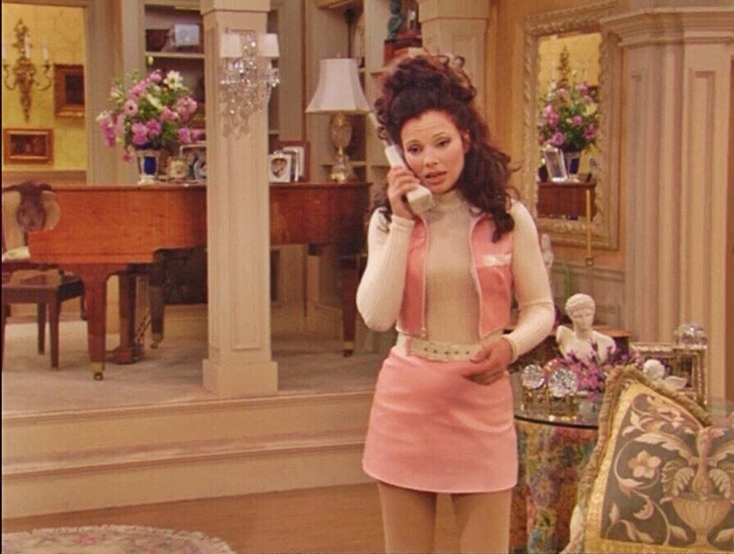http://www.bravotv.com/blogs/look-which-90s-sitcom-star-is-back-in-fashion-now