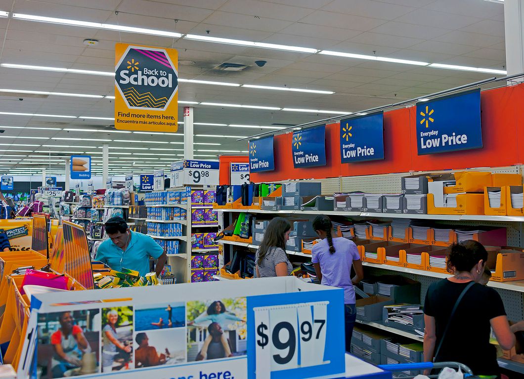 https://commons.wikimedia.org/wiki/File:Back-to-school_sale_at_Wal-Mart,_Newburgh,_NY.jpg
