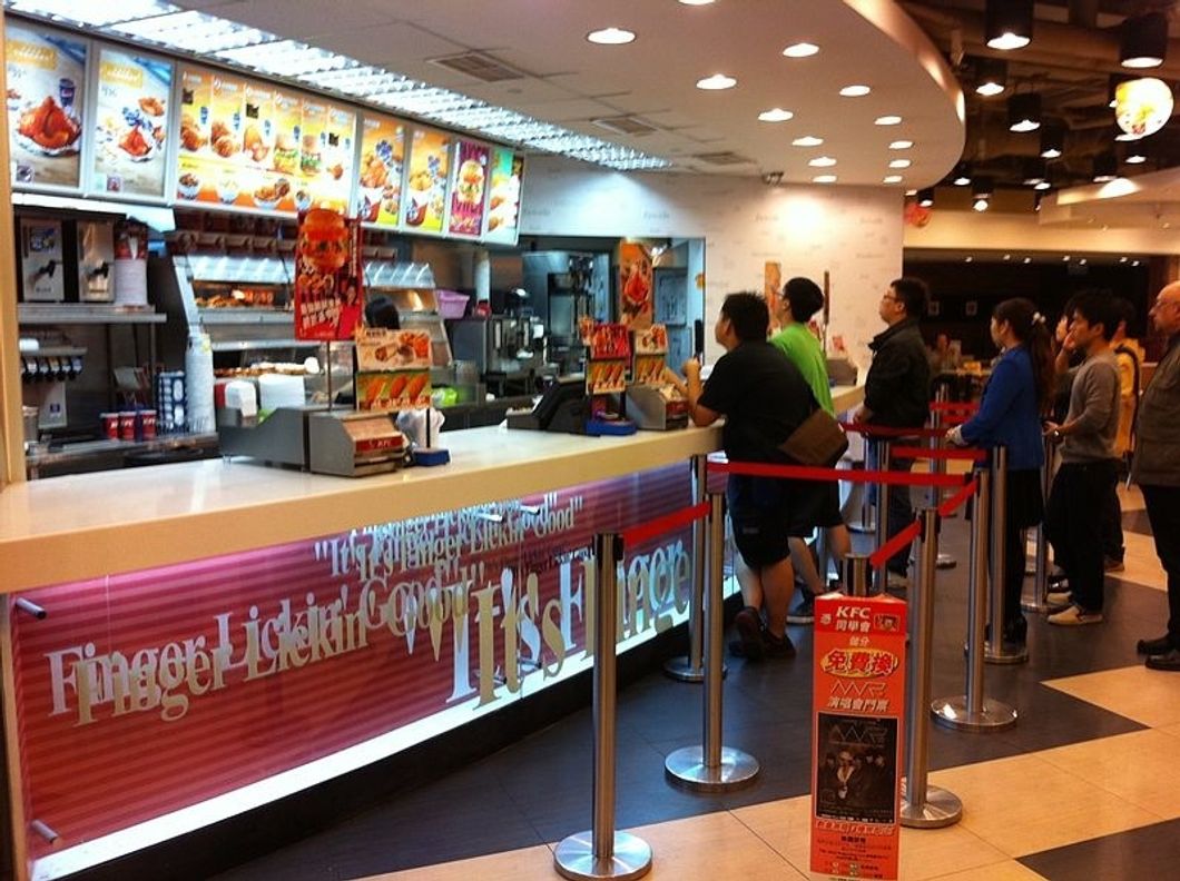 https://commons.wikimedia.org/wiki/File:HK_Admiralty_Centre_KFC_restaurant_service_counter_Nov-2012.JPG