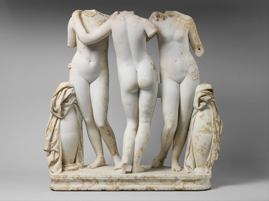 https://commons.wikimedia.org/wiki/File:Marble_Statue_Group_of_the_Three_Graces_MET_DP222664.jpg