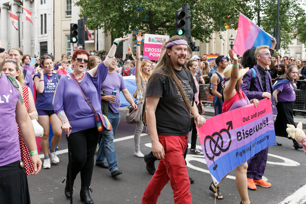 https://commons.wikimedia.org/wiki/File:Pride_in_London_2016_-_Bisexual_people_in_the_parade.png