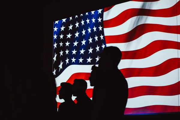 https://images.pexels.com/photos/1046398/pexels-photo-1046398.jpeg?cs=srgb&dl=administration-american-flag-background-1046398.jpg&fm=jpg