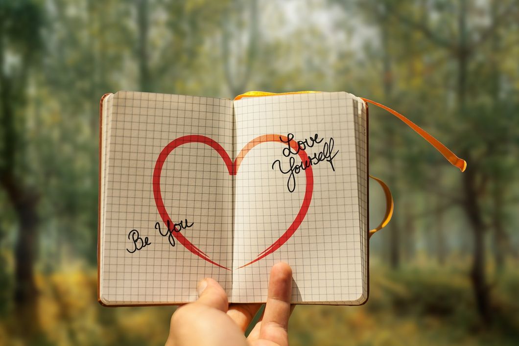 https://pixabay.com/en/self-love-heart-diary-hand-keep-3969644/