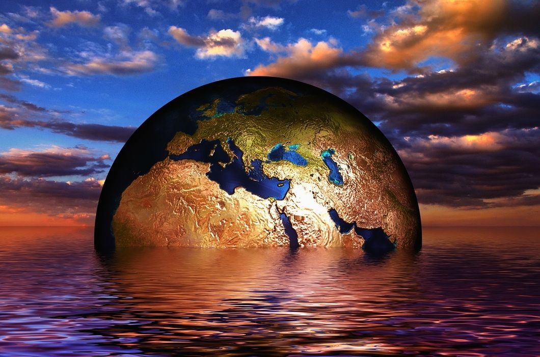 https://pixabay.com/illustrations/earth-globe-water-wave-sea-lake-216834/