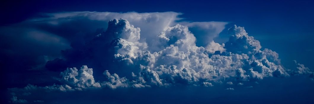 https://pixabay.com/photos/clouds-sky-dramatic-air-atmosphere-3526558/
