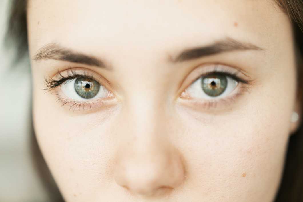 https://unsplash.com/photos/AlZX3aSW5Iw