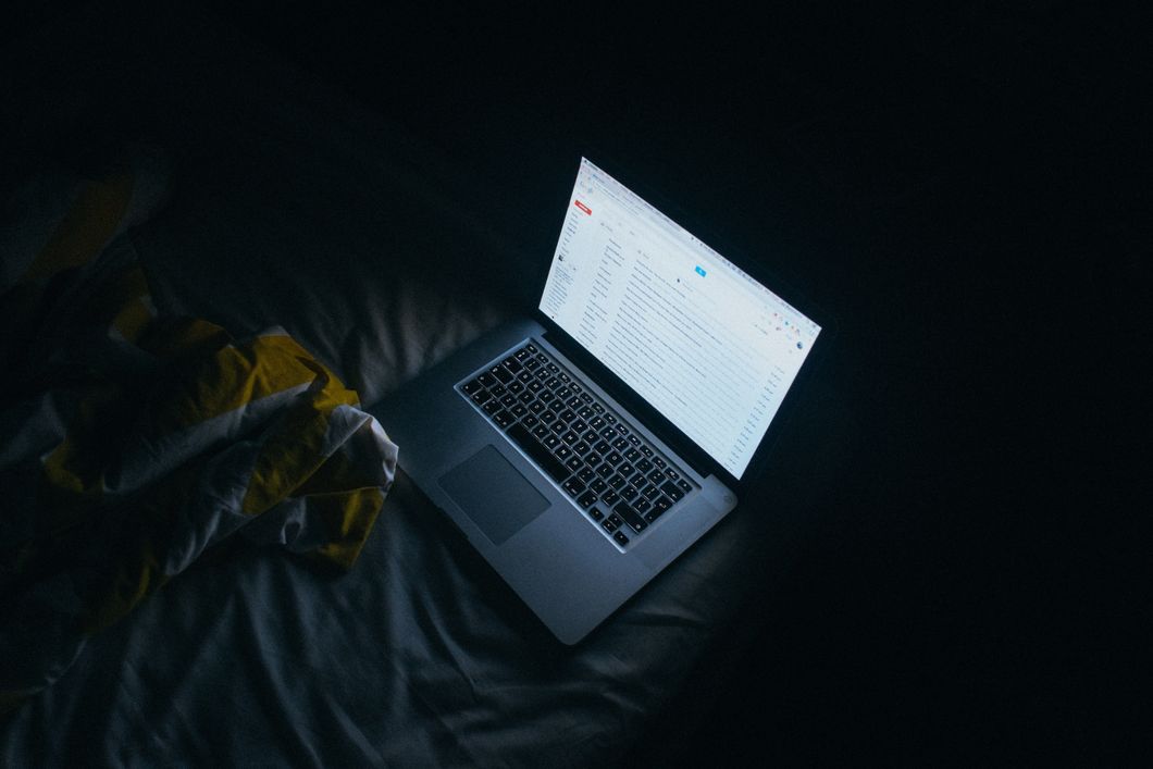 14 Thoughts That Every Night Owl Has