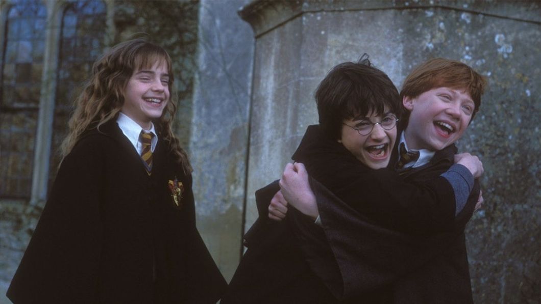https://www.bustle.com/articles/109521-12-reasons-hermione-ron-harry-would-make-the-best-friends-irl