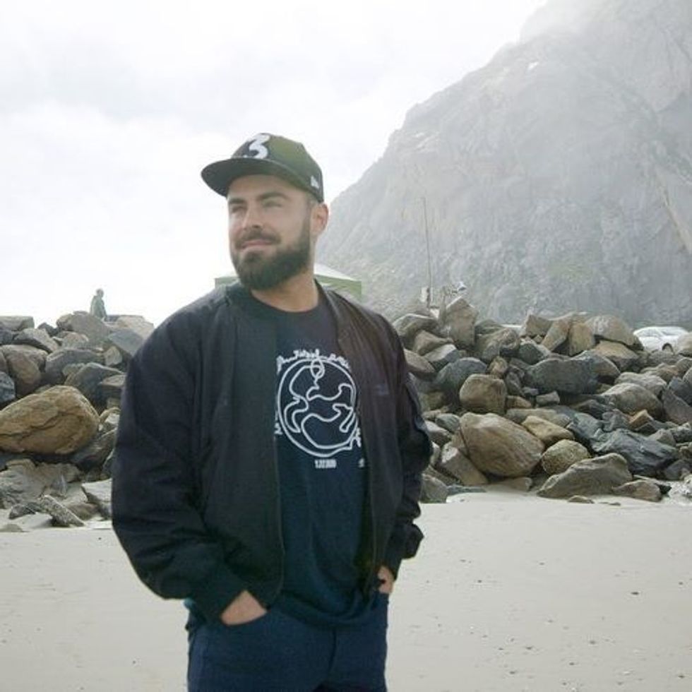 The Internet Has Fallen In Love With Zac Efron...Again