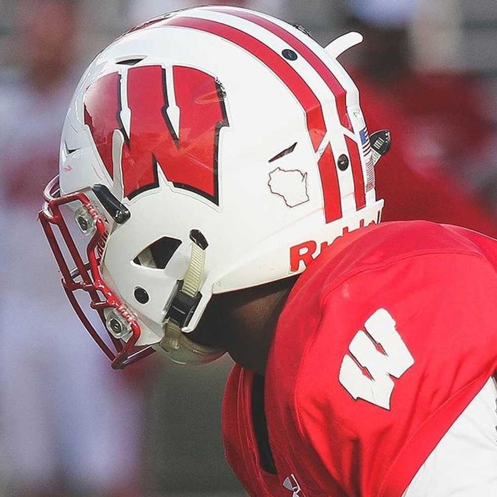 https://www.instagram.com/p/BkL-OXMnx3g/?taken-by=badgerfootball