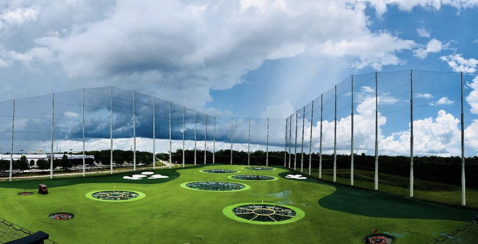 https://www.instagram.com/p/BkYg538n8eo/?taken-by=topgolf