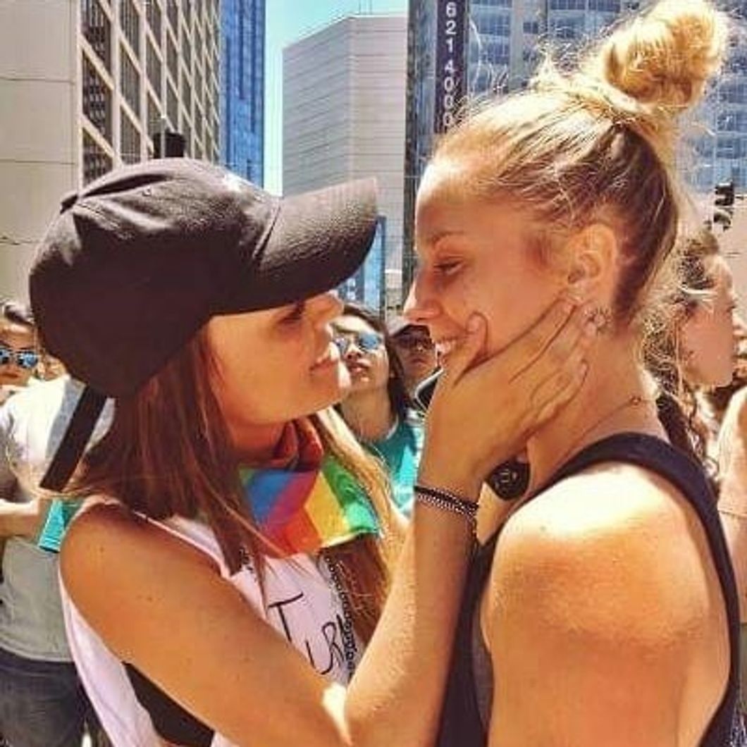 https://www.instagram.com/p/BoxK2AsB_4E/?tagged=lesbianpride