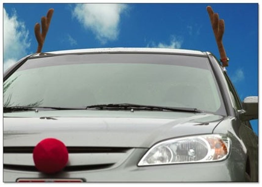 https://www.mattcutts.com/blog/reindeer-car-antlers/