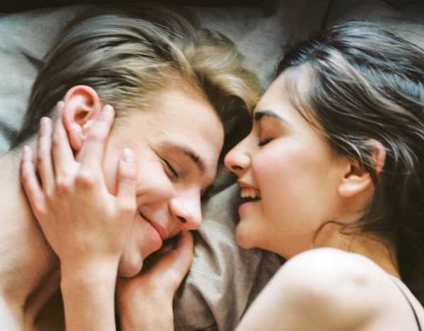https://www.pexels.com/photo/adult-affection-bed-closeness-414032/