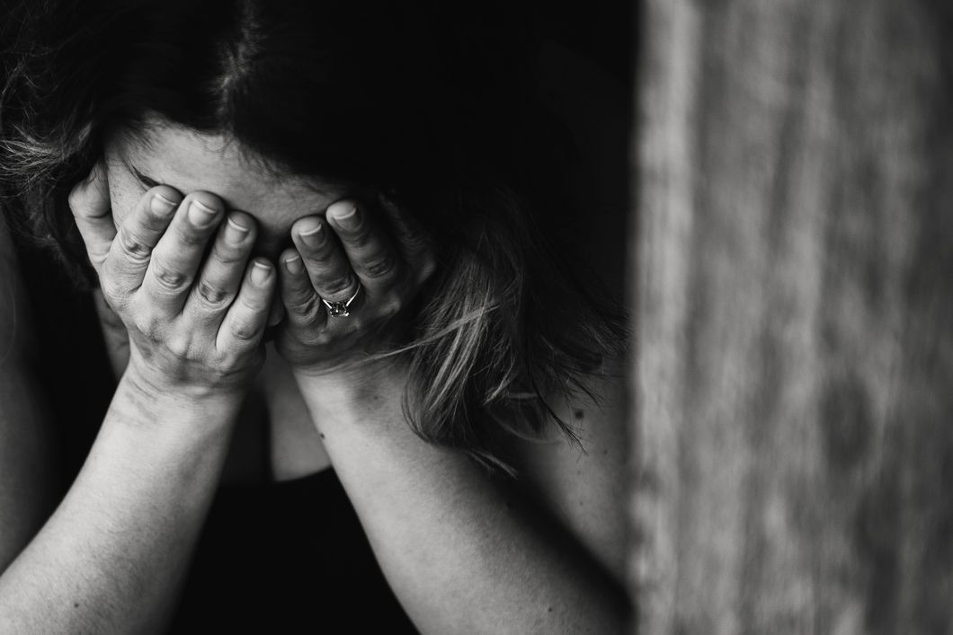 https://www.pexels.com/photo/adult-alone-anxious-black-and-white-568027/
