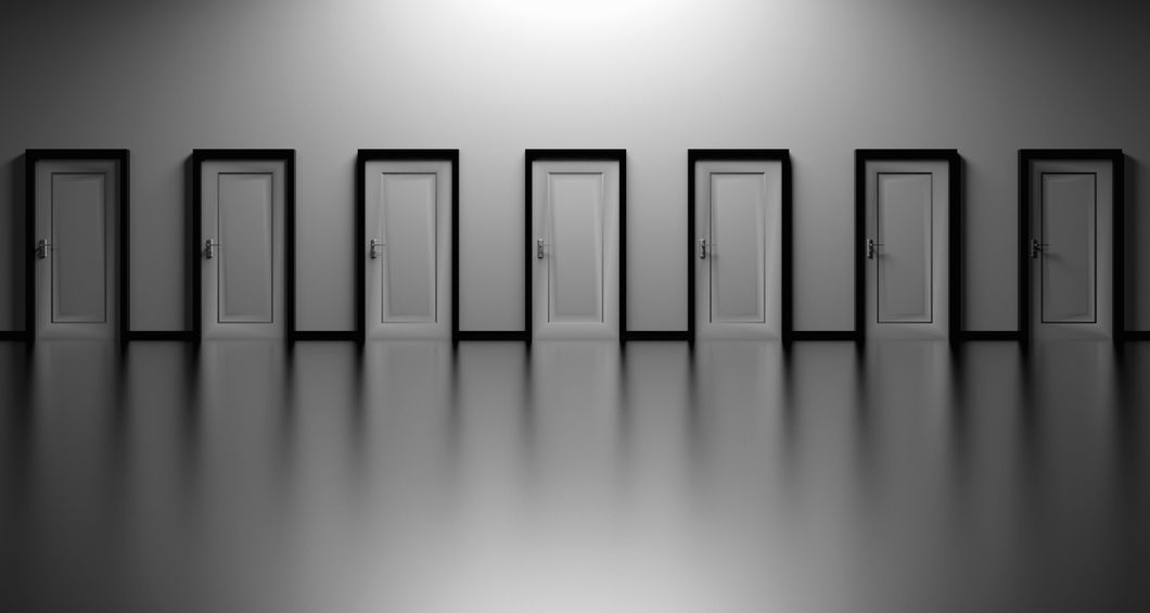 https://www.pexels.com/photo/black-and-white-decision-doors-opportunity-277017/