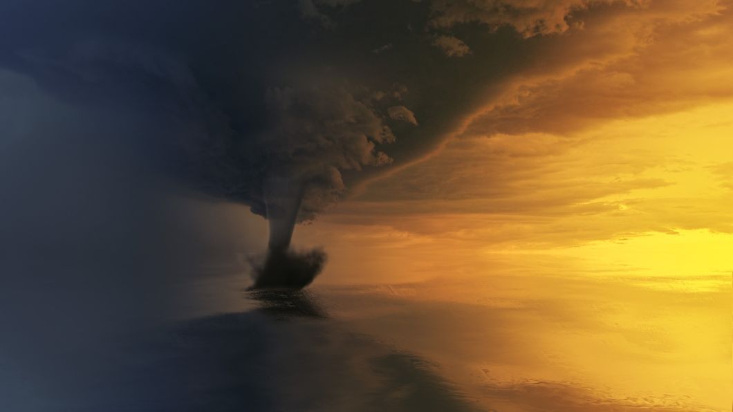 https://www.pexels.com/photo/tornado-on-body-of-water-during-golden-hour-1119974/