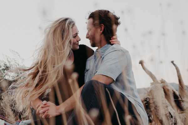 https://www.pexels.com/photo/woman-holding-man-s-hand-during-day-773124/