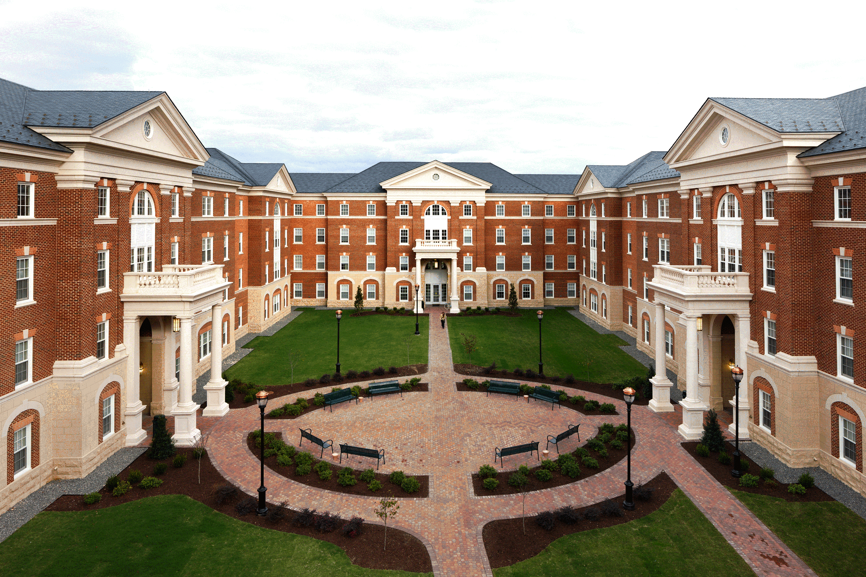 29 Pictures Of CNU Columns That Will Make You Feel Better About Rising Tuition